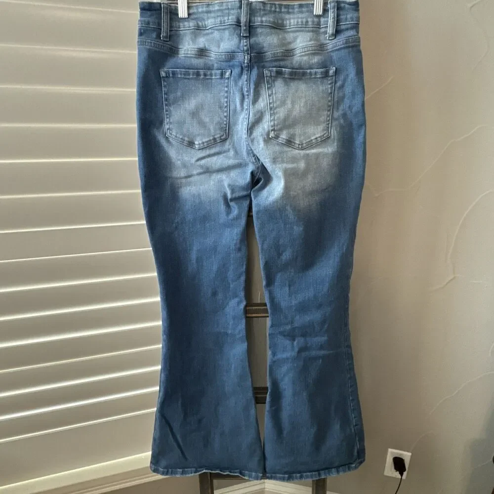 Zenana Stretch Denim Open Flare Jeans Raw Fray Hem & Waist Size 32 Bell Bottoms